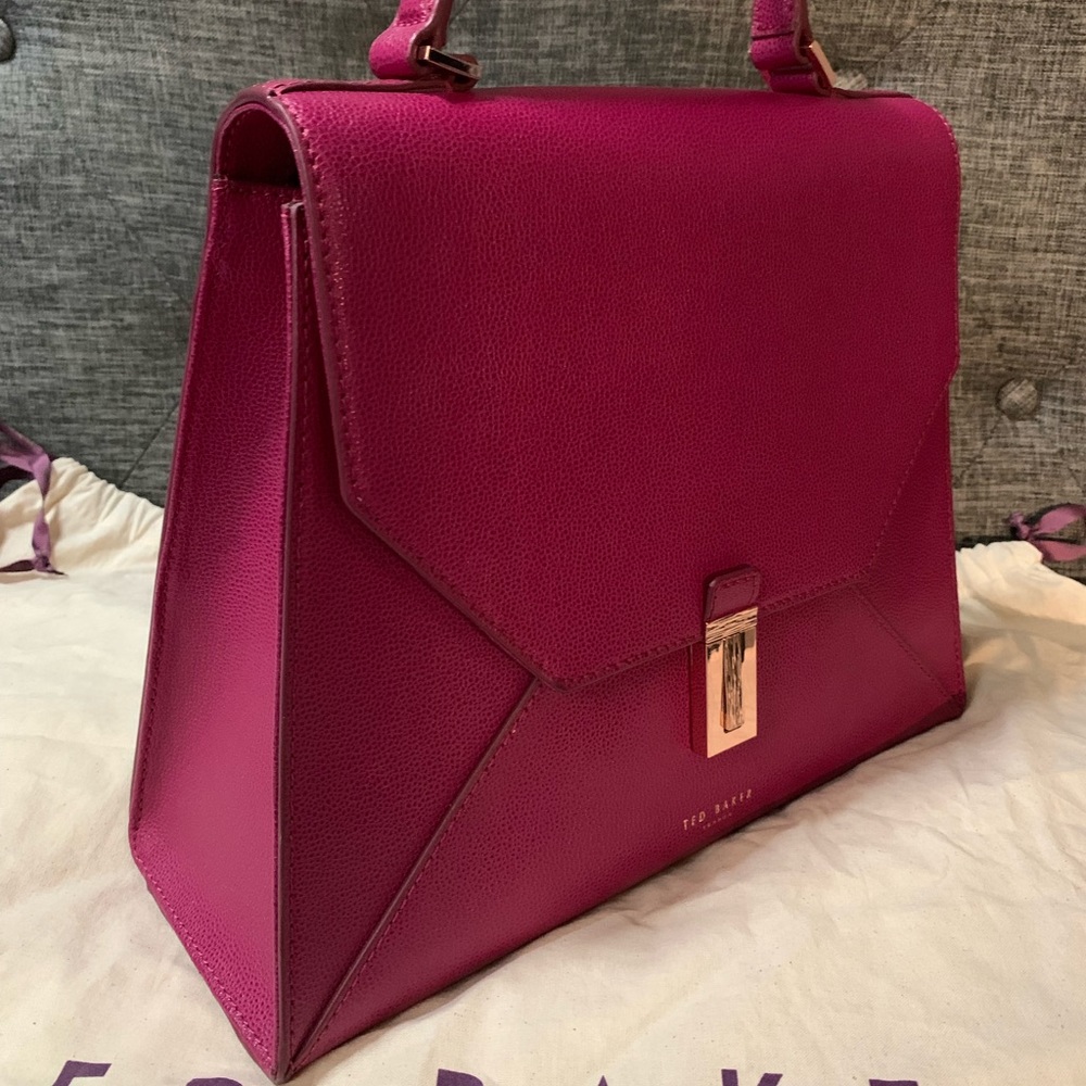 Rare!!!Ted baker hot pink/berry hand bag/shoulder bag leather